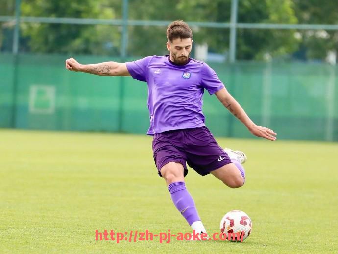 澳客足彩-世俱杯主办国推动城市经济增长的综合作用探析